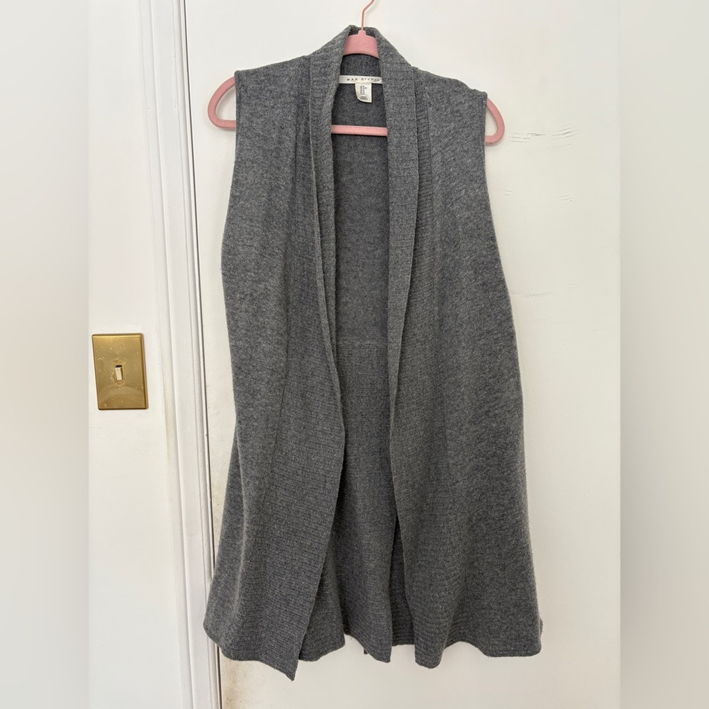 Max Studio Charcoal Sleeveless Sweater Vest